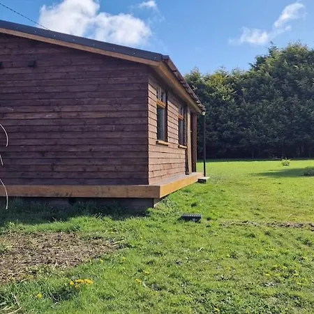 Chalet Charming Countryside Retreat-peaceful&green Escape *